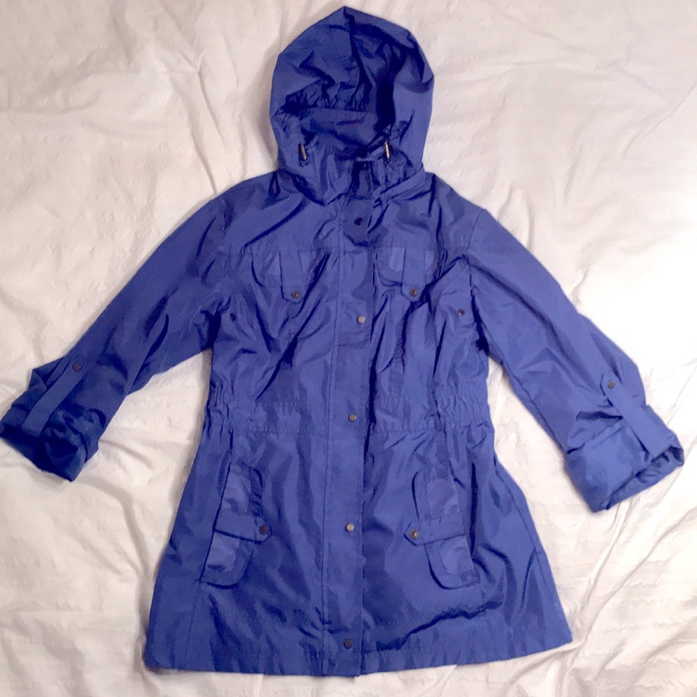 Details INTL Water Resistant Jacket